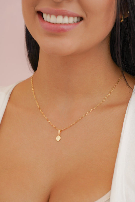 Conjunto Dama Cadena Aros + Dije Guadalupe mini