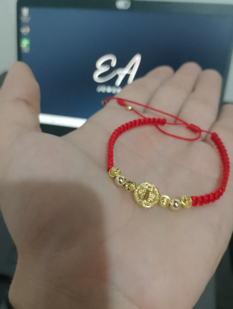 Manilla Dama San Benito