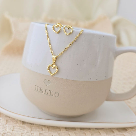 Conjunto Dama Cadena Singapur 45cm + Arete corazón Paris + Dije Corazón Paris