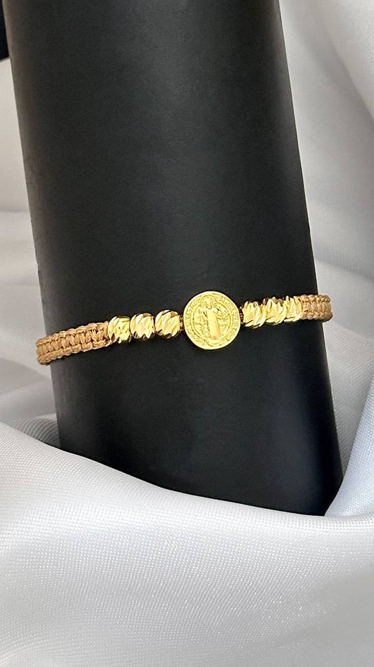 Manilla Hombre San Benito